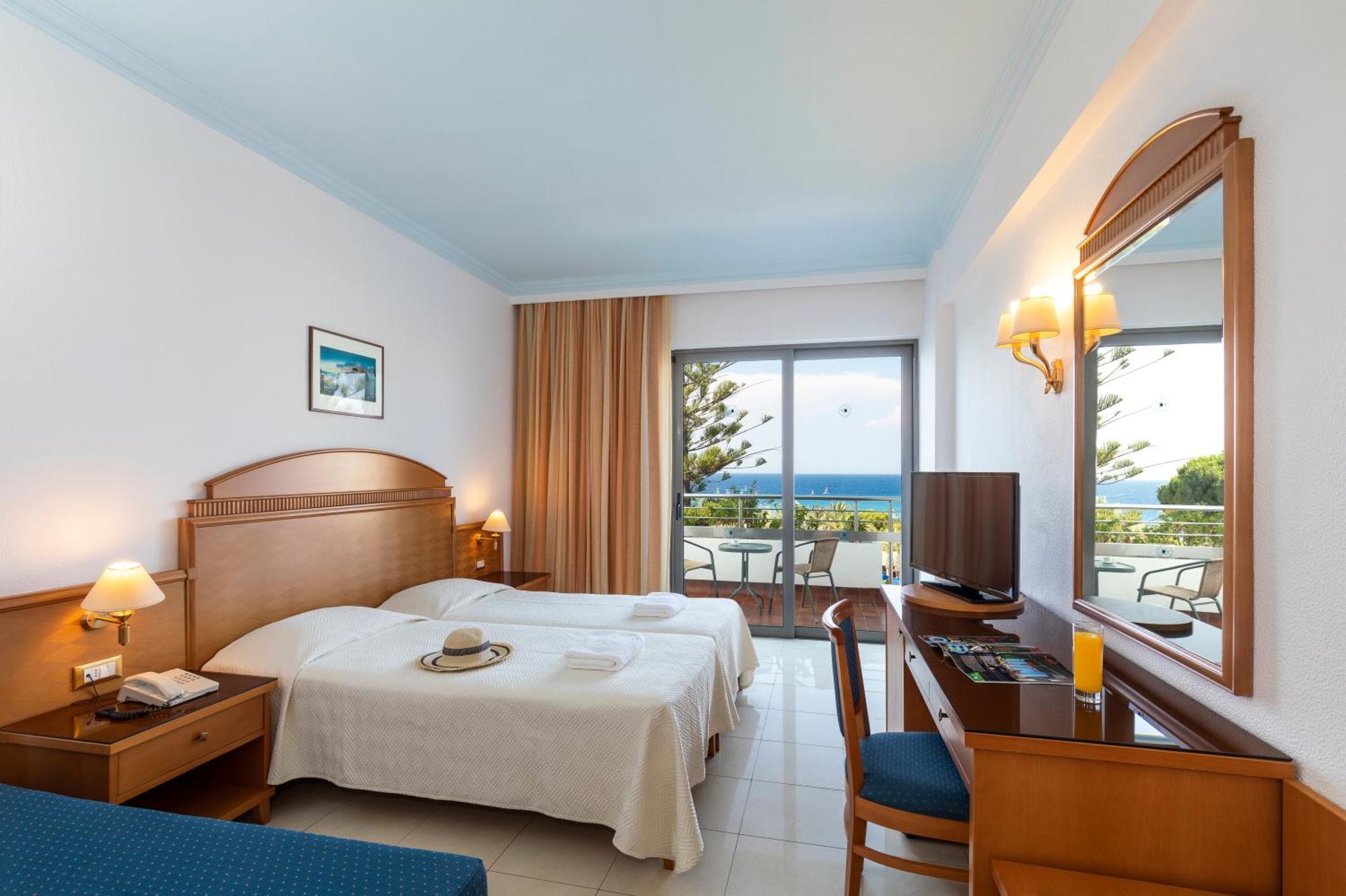 Hotel Blue Horizon Ialisos Exterior foto