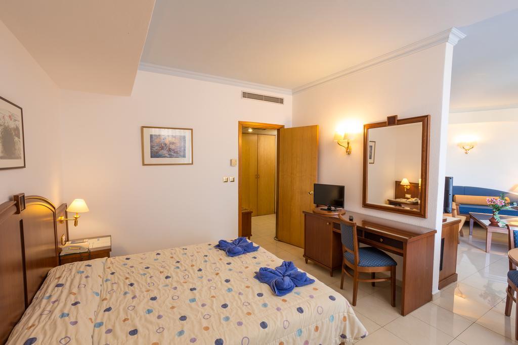 Hotel Blue Horizon Ialisos Exterior foto