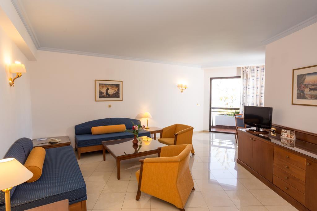 Hotel Blue Horizon Ialisos Exterior foto
